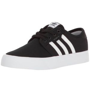 adidas shoes black
